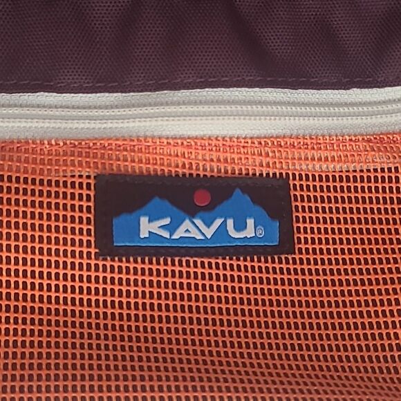 KAVU Delray Beach Crossbody Bag Lightweight Mesh Beach Pack color berry divine - Picture 4 of 16